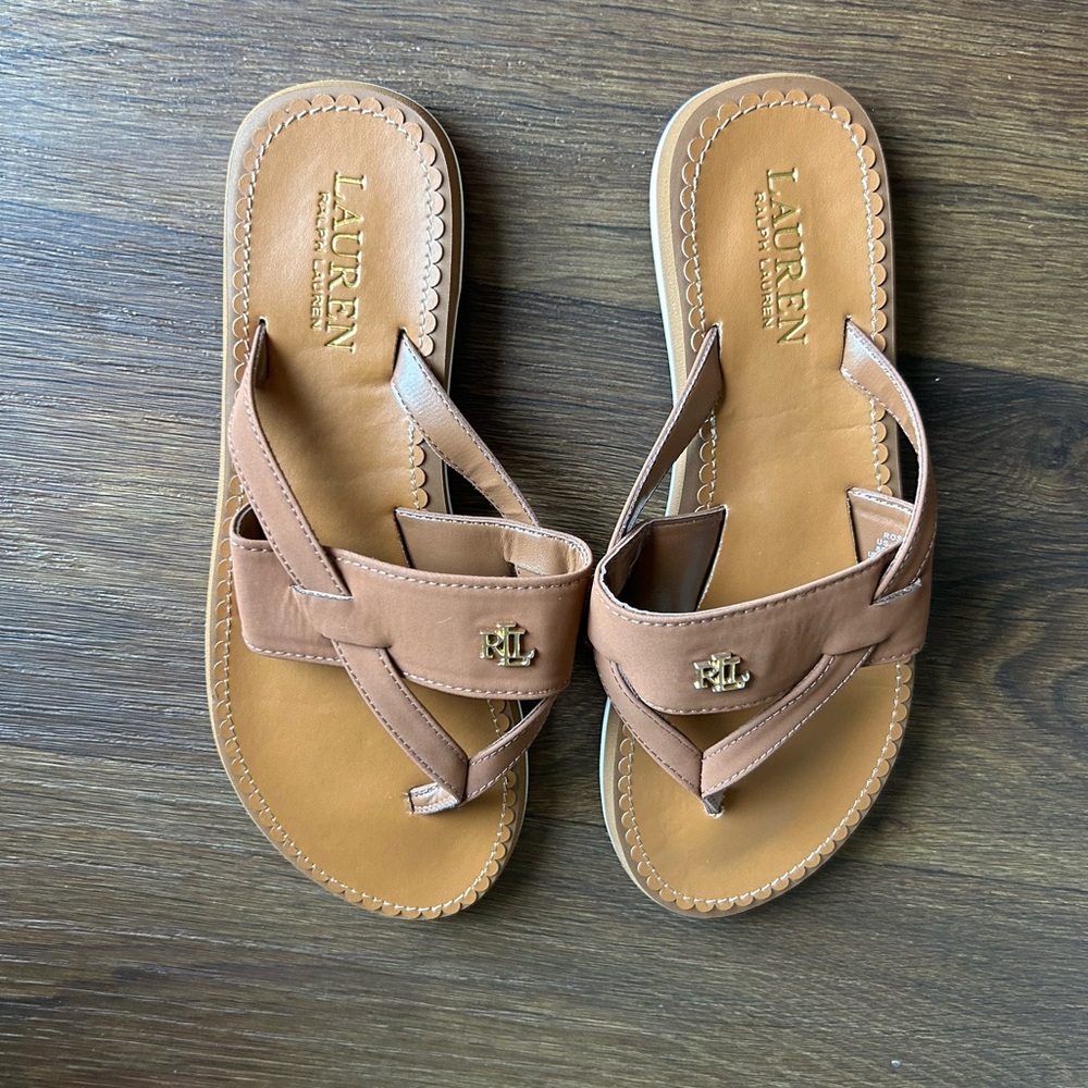 Women’s sandals